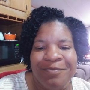 Meet your Posher, Beatrice